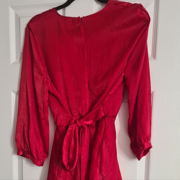 Romper - Picture 2 of 3